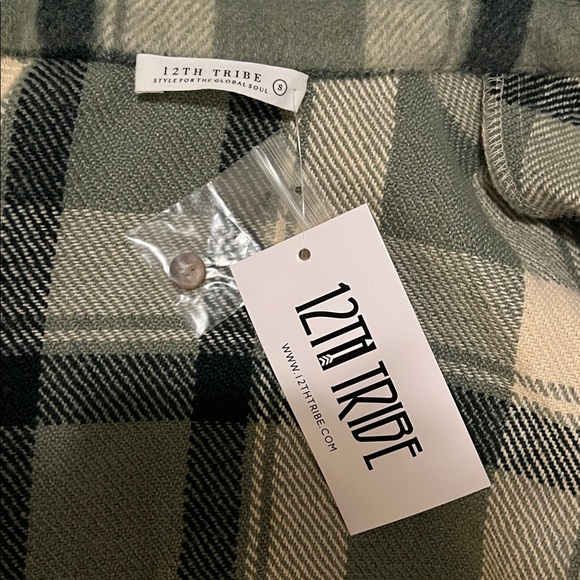 Green Jacket - Picture 4 of 4